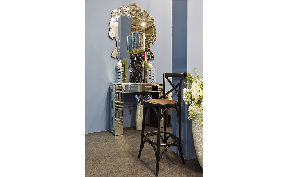 Консоль зеркальная