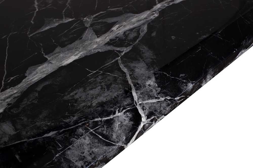 Стол обеденный