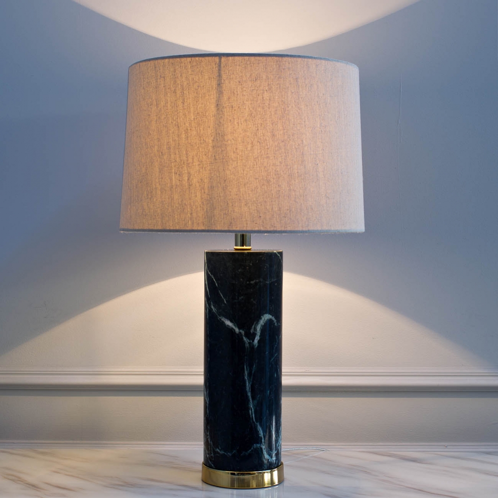 Лампа настольная